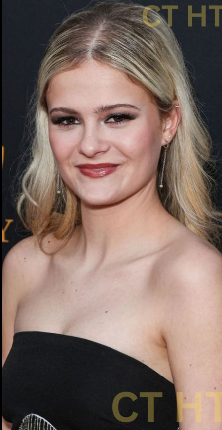 DARCI LYNNE CANCELS ALL NEW YORK CITY TOUR DATES — “SORRY NYC, BUT I DON’T SING FOR COMMIES” – Holiywood Buzz News