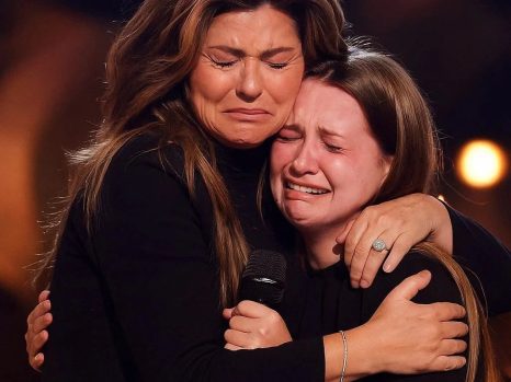A Promise Kept Under the Lights: Shania Twain and Lily Tran’s Unforgettable Moment at Ford Field