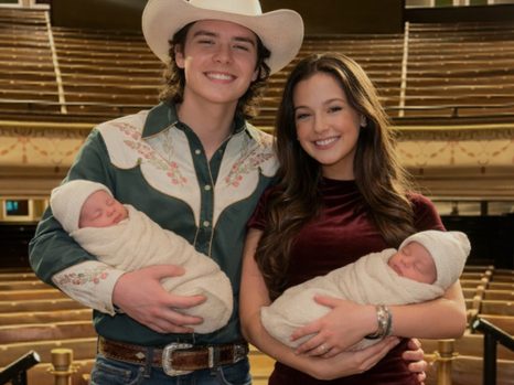 BREAKING: John Foster and Wife Brooklyn Welcome Twins, Captivating the World with a Quiet Yet Powerful Announcement