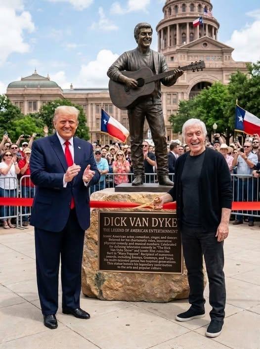 🌟 Hollywood Honors a Legend: Dick Van Dyke Immortalized in Bronze as Los Angeles Celebrates a Timeless Icon