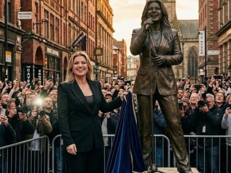 The Pop Icon Who Gave Voice to a Generation Now Stands in Bronze