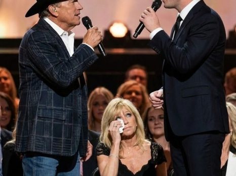 THE CROWD THOUGHT THEY WERE WATCHING A CONCERT — UNTIL EVERYTHING CHANGED