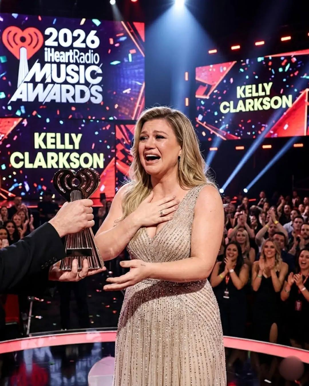 🎤✨ Kelly Clarkson Crowned Artist of the Year at iHeartRadio Music Awards 2026 — A Moment of Recognition, Not Surprise ✨🎤