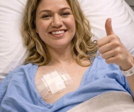 💝 A Message of Strength and Hope: Kelly Clarkson Shares a Positive Update on Her Recovery Journey