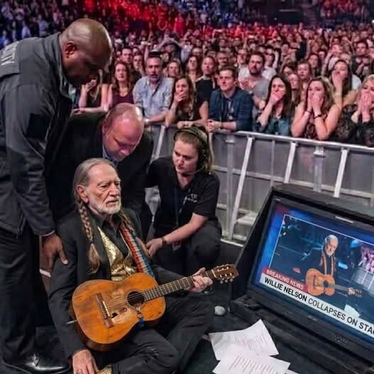 🚨 BREAKING: Willie Nelson Reportedly Collapses Mid-Performance — Fans Shocked as Health Fears Spread