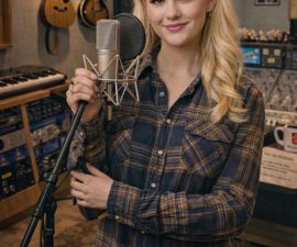 🌍 NEWS: Darci Lynne’s Voice Resonates as Uncertainty Grows