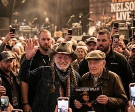 🚨 A Tense Moment Turns Into Something No One Expected — Willie Nelson Stops Security With a Single Sentence