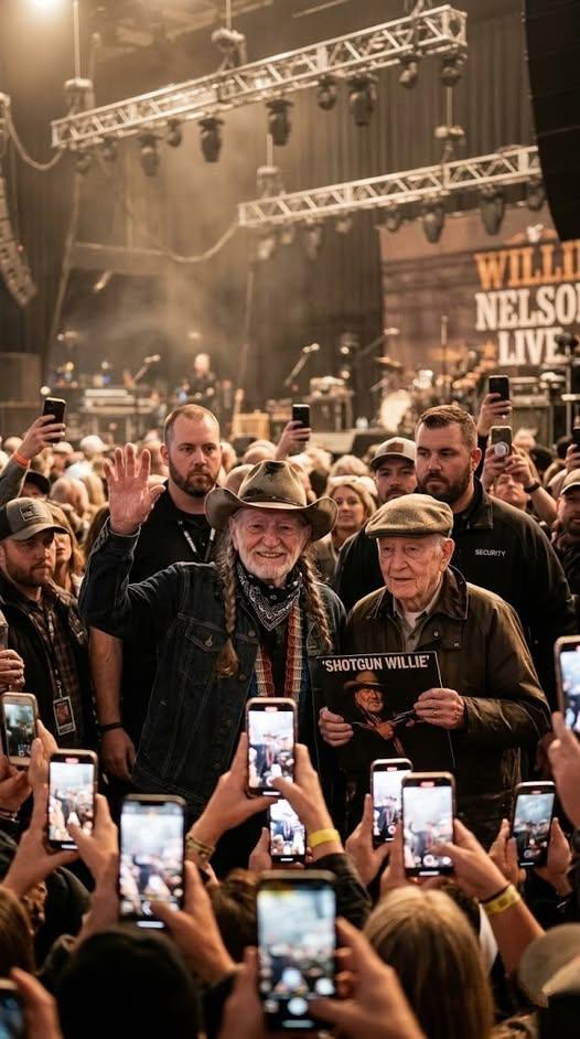 🚨 A Tense Moment Turns Into Something No One Expected — Willie Nelson Stops Security With a Single Sentence