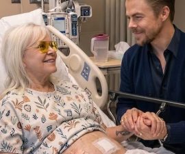 “🚨 15 MINUTES AGO: Derek Hough Shares Hospital Photo with His Mother Mariann Hough — A Quiet Moment That Speaks Volumes”