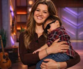 “STOP THE CAMERAS. I SAID STOP!” — Kelly Clarkson Breaks Every Rule of Live TV, and the World Can’t Stop Talking About Why