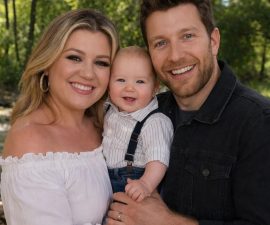 💛 NEWS: Kelly Clarkson’s Quiet “Yes” Sparks an Emotional Wave Across Fans