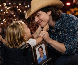 “LOWER THE STAGE. I’M COMING DOWN.” — THE NIGHT JOHN FOSTER STOPPED THE SHOW AND THE WORLD FORGOT TO BREATHE