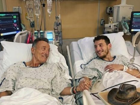 💔 “A Miracle of the Heart… Or a Story We Wanted to Believe?”: The Emotional Narrative Surrounding Bruce Springsteen and His Son