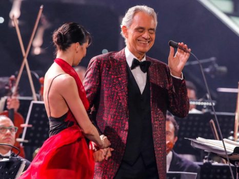 🎶 300,000 Voices… Then Silence: The Night Andrea Bocelli Turned Mexico City’s Zócalo Into Something the World Had Never Seen ❤️