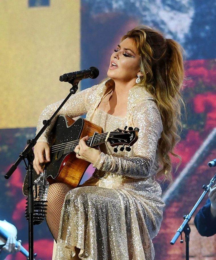 🎤✨ When Shania Twain Sang It at 61, the Song Stopped Sounding Like Suspicion — And Started Sounding Like Power