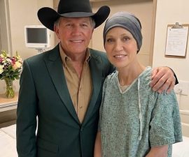 GOOD NEWS FROM NORMA STRAIT: A QUIET MESSAGE OF STRENGTH AFTER SURGERY TOUCHES HEARTS WORLDWIDE
