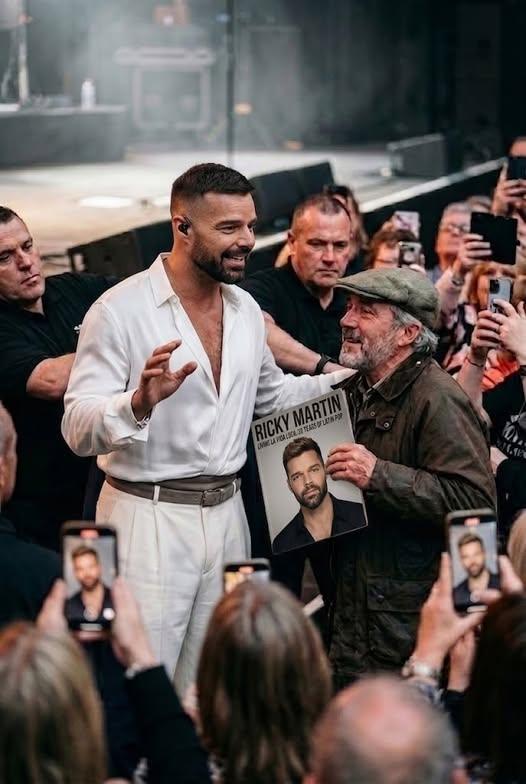 A Moment Beyond the Stage: When Ricky Martin Stopped Security and Changed Everything