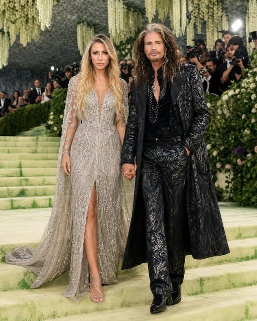 “ALL EYES ON ROCK ROYALTY: Steven Tyler and Aimee Preston Turn the Met Gala 2026 Into a Power Couple Moment”