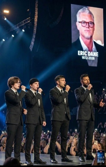 A Night of Light, Loss, and Love: Ricky Martin Leads a Heartfelt Tribute to Eric Dane