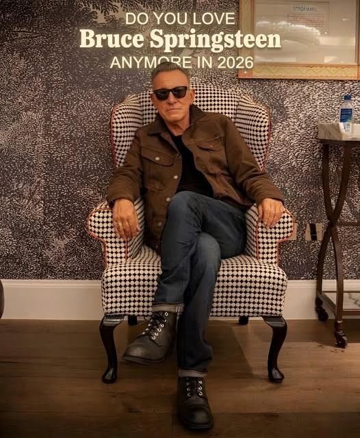 WHEN THE MUSIC BECAME A CONVERSATION — Bruce Springsteen and the Crowd That Never Walked Away