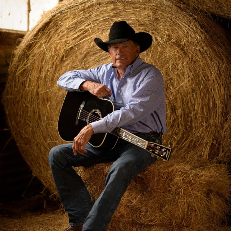 🤠 GEORGE STRAIT — SIMPLE, QUIET, AND STILL LARGER THAN LIFE 🎶
