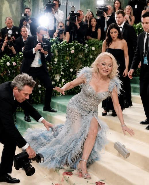 BREAKING NEWS: Panic Erupts at the Met Gala as Tanya Tucker Suddenly Falls During Red Carpet Entrance