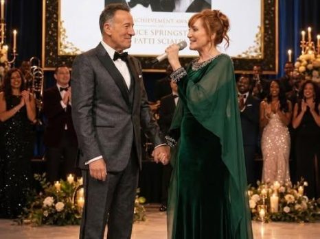 “THE ENTIRE ROOM FELL SILENT” — Patti Scialfa’s Emotional Performance for Bruce Springsteen Leaves Fans Around the World in Tears