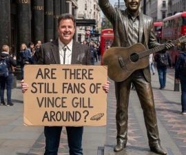 COUNTRY LEGEND VINCE GILL IMMORTALIZED WITH LIFESIZE STATUE ON U.S. MUSIC WALK OF FAME NASHVILLE, TENNESSEE
