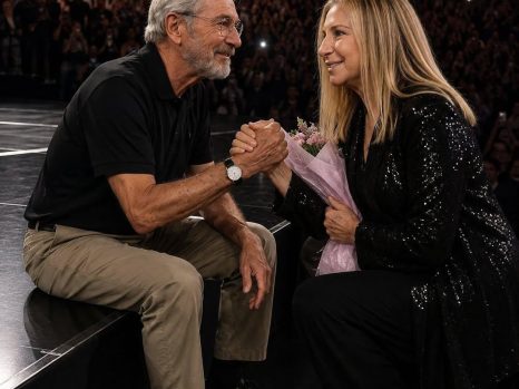 🚨 A MOMENT OF PURE GRACE: WHEN Barbra Streisand STEPPED AWAY FROM THE SPOTLIGHT — AND THE WORLD FELL SILENT