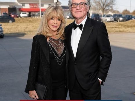 ABSOLUTELY HEART-STOPPING: Kurt Russell and Goldie Hawn Deliver a Stunning Announcement That Left the World Speechless