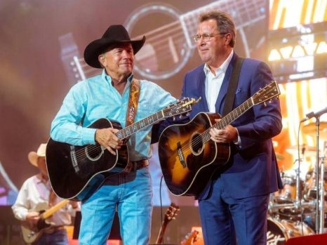 THE COWBOY RIDES AWAY: GEORGE STRAIT’S FAREWELL LEFT 80,000 FANS IN TEARS AS COUNTRY MUSIC STOOD STILL