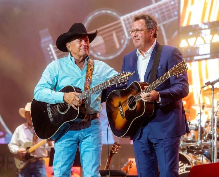 THE COWBOY RIDES AWAY: GEORGE STRAIT’S FAREWELL LEFT 80,000 FANS IN TEARS AS COUNTRY MUSIC STOOD STILL