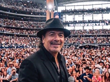 🎸 Carlos Santana Proves Some Legends Never Leave the Stage ❤️